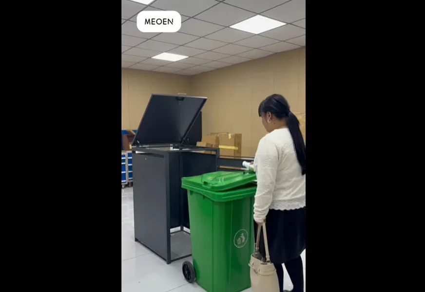 Trash can storage cabinet